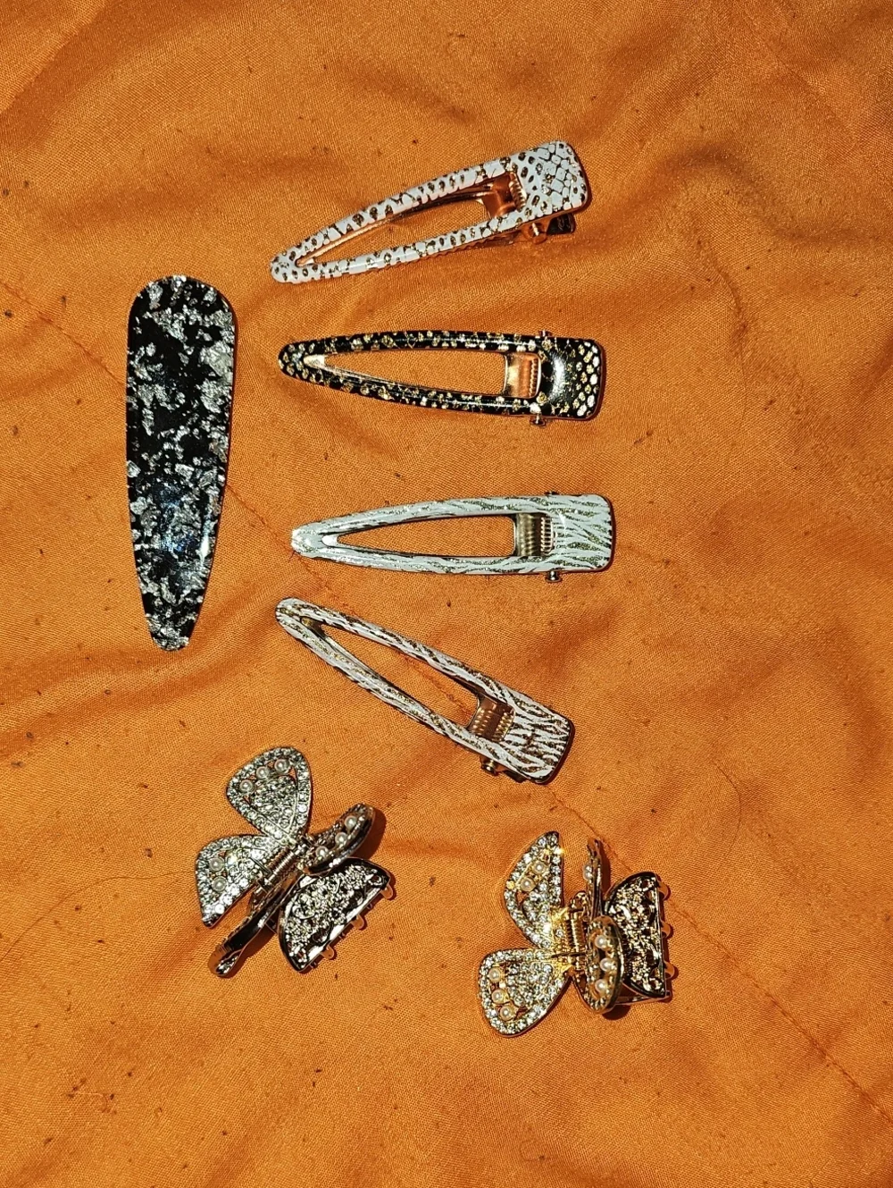 Hair Accessorie Lot, 7 Piece!!